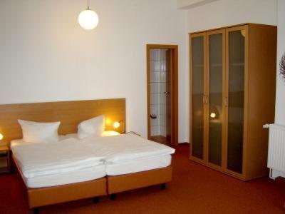 City Hotel Bremen Room photo